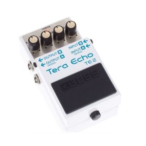 Boss TE-2 Tera Echo3