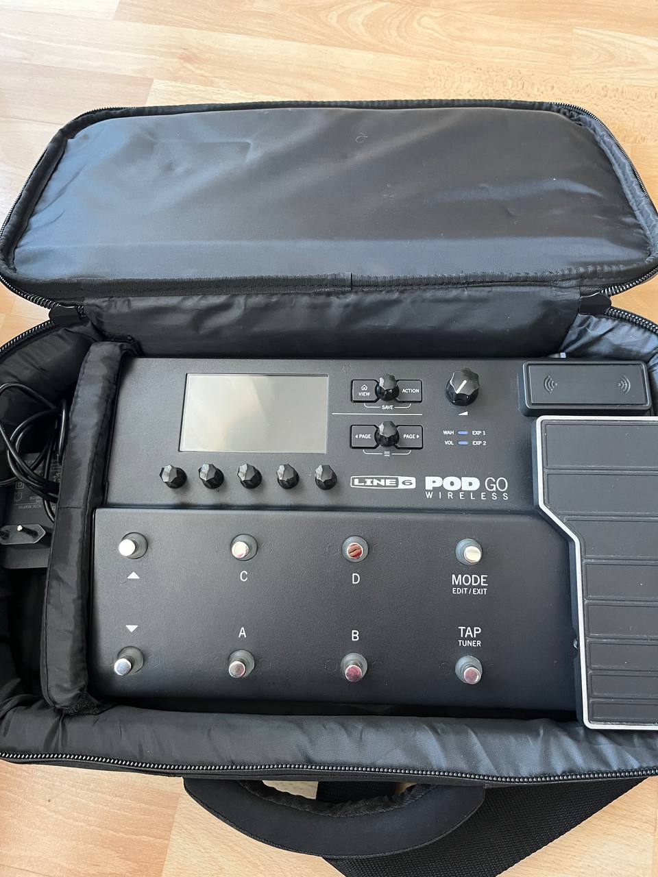 line 6 POD Go Wireless - гітарний процесор з бездротовим модулем